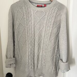 IZOD Light Gray Cable Knit Sweater